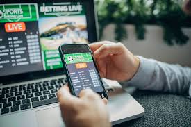 Engaging Live Game Shows in Online Platforms Engaging Live Game Shows in Online Platforms